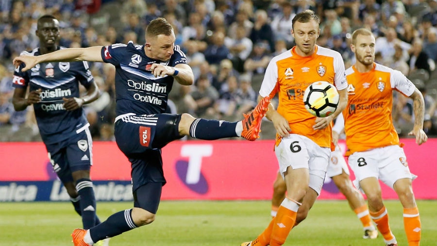 Late drama leads to draw between Victory and Roar