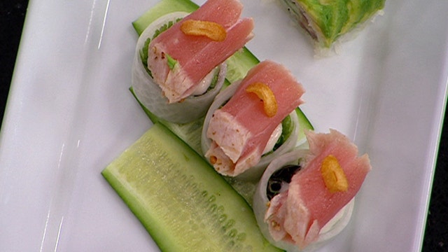 Tuna Tataki with Garlic Chips, Katsura Daikon Salad and White Dressing
