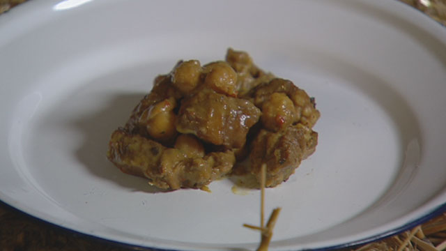 Lamb Curry with Naan Bread