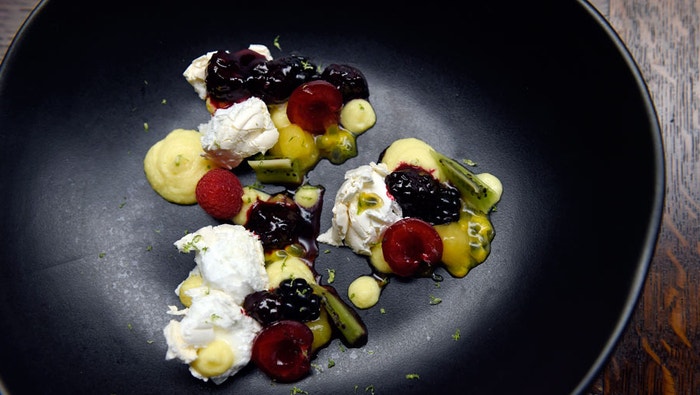 Christmas Pavlova