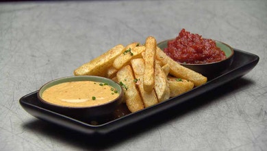 Hot Chips with a Chilli Jam and Mayo