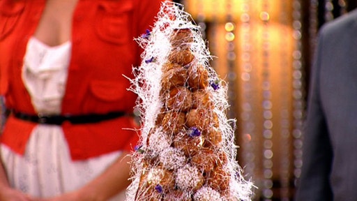 Croquembouche