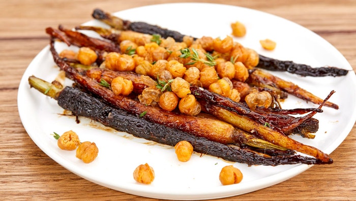 Roasted Honey Baby Carrots with Crispy Chickpeas