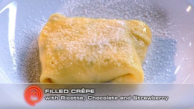 Filled Crepe with Ricotta, Chocolate and Strawberry