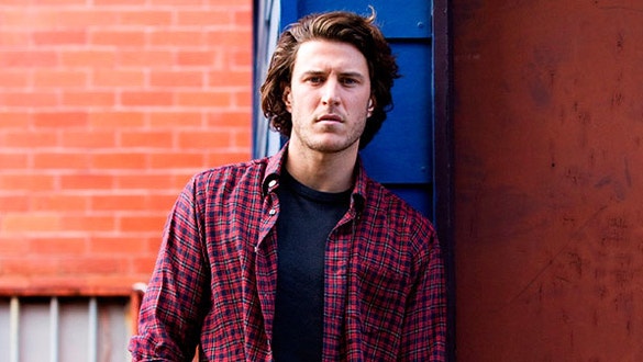 Aaron Jakubenko returns to Erinsborough