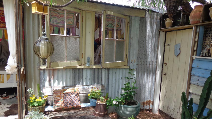 WOW House - Fremantle Hippy