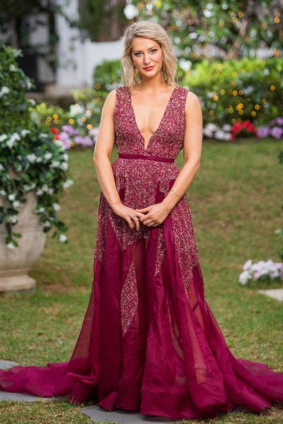 Hannah - Burgundy Dress - Bachelor Australia - Matt Agnew - Season 7 - *Sleuthing Spoilers* - Page 2 613e959611158f5a662cd1904d927da8-542060