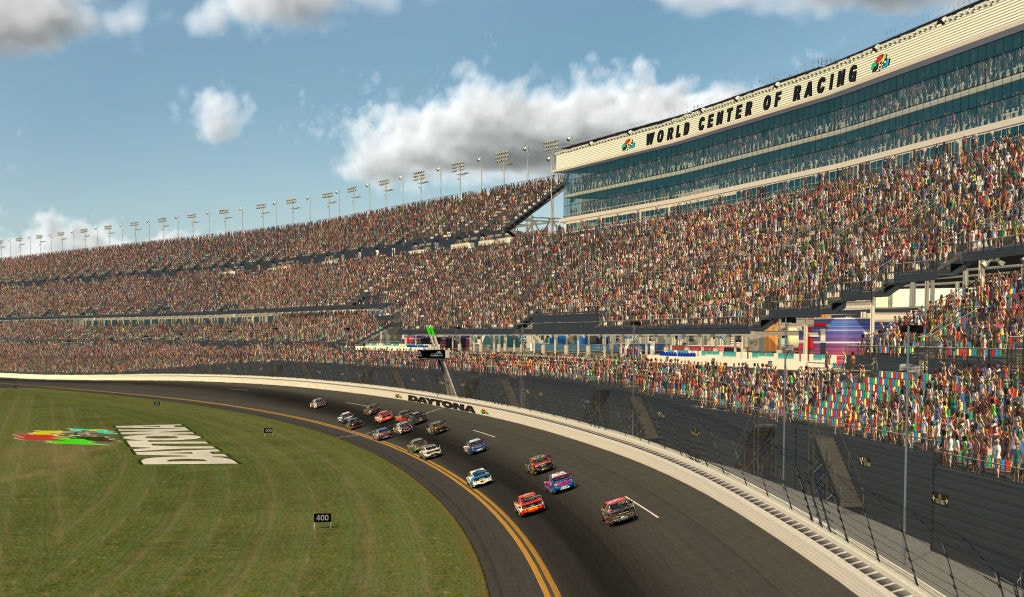 Daytona Crowd