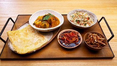 Nyonya Chicken Curry, Nasi Ulam, Fried Whitebait and Roti