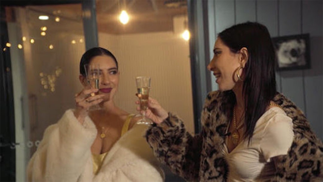 Everything You Need To Know About The Veronicas And Their New Series Blood Is For Life Network Ten Everything You Need To Know About The Veronicas And Their New Series Blood Is For Life Network Ten