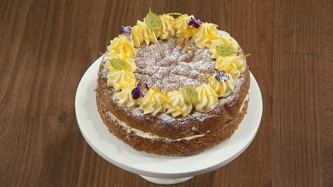 Ginger Fluff Cake with Custard Butter Cream