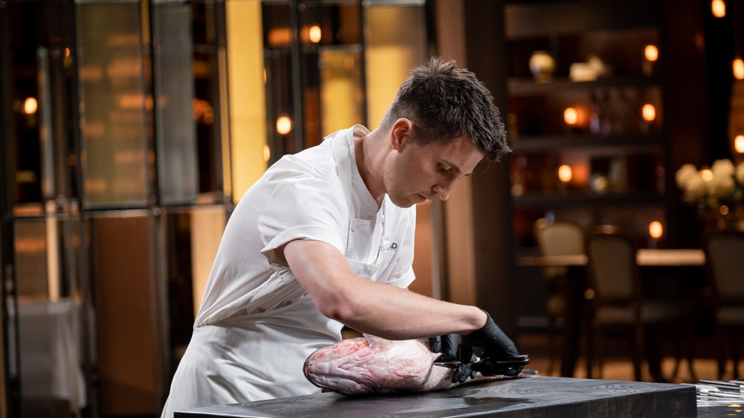 masterchef-australia-josh-niland-murray-cod-lamington