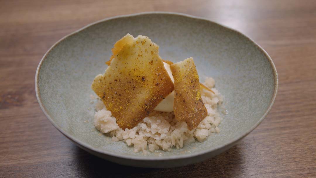 Horseradish with Vanilla, Pear and Passionfruit