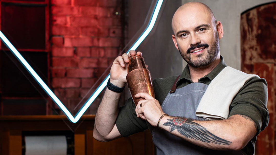 ‘You’re A Bag Of Nerves’: From Dater To Waiter How Bartender James Knows Exactly What It’s Like To Be On First Dates