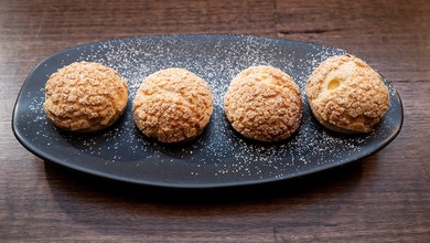 Lemon Mascarpone Choux