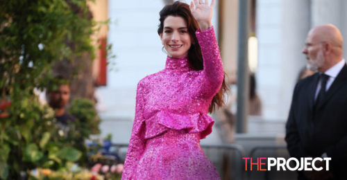 Anne Hathaway Slammed For Being Rude After Video Of Her With Fans Goes Viral