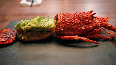 Lobster Roll X Choux Éclair "Lobby-Lair"