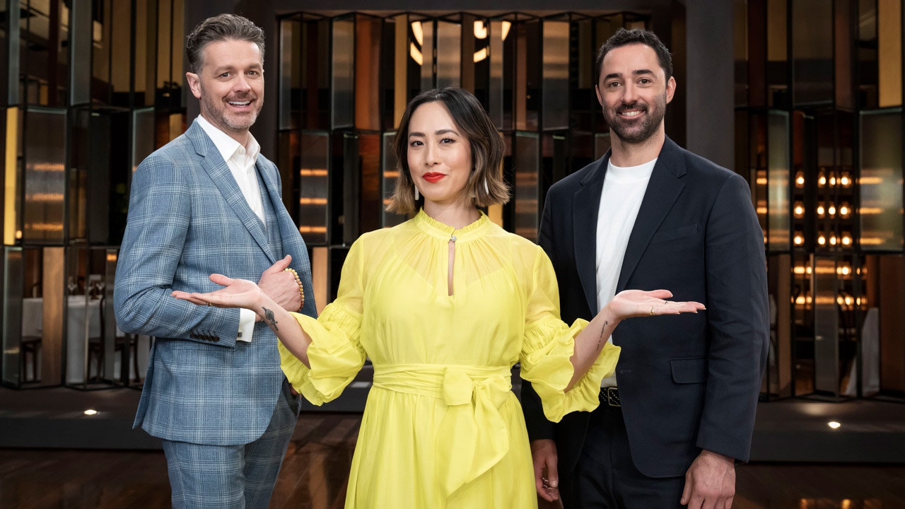 Masterchef australia season 12 best sale episode 1 watch online