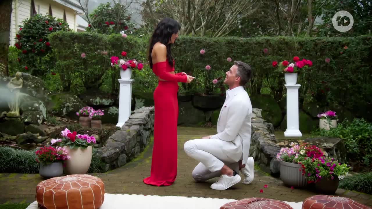 The Bachelors Australia 2023: Thomas And Leah Confirm They're No Longer Together, 'We Weren't Compatible' - Network Ten The Bachelors Australia 2023: Thomas And Leah Confirm They'Re No Longer Together, 'We Weren'T Compatible' - Network Ten